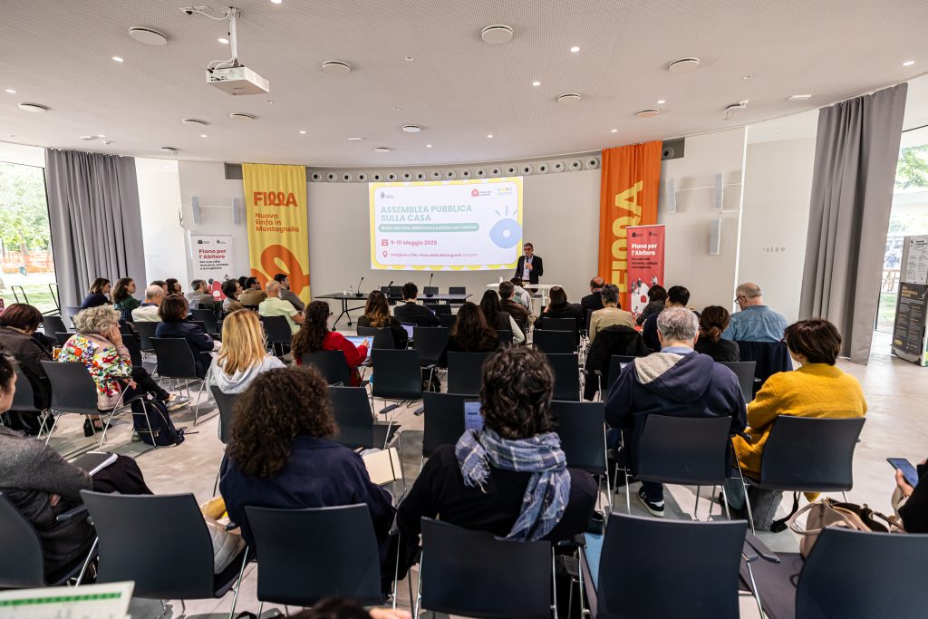 La platea dell'Assemblea casa 2025