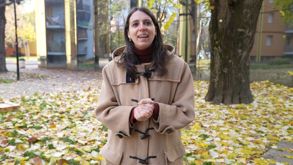 E. M. Clancy nel giardino delle Popolarissime